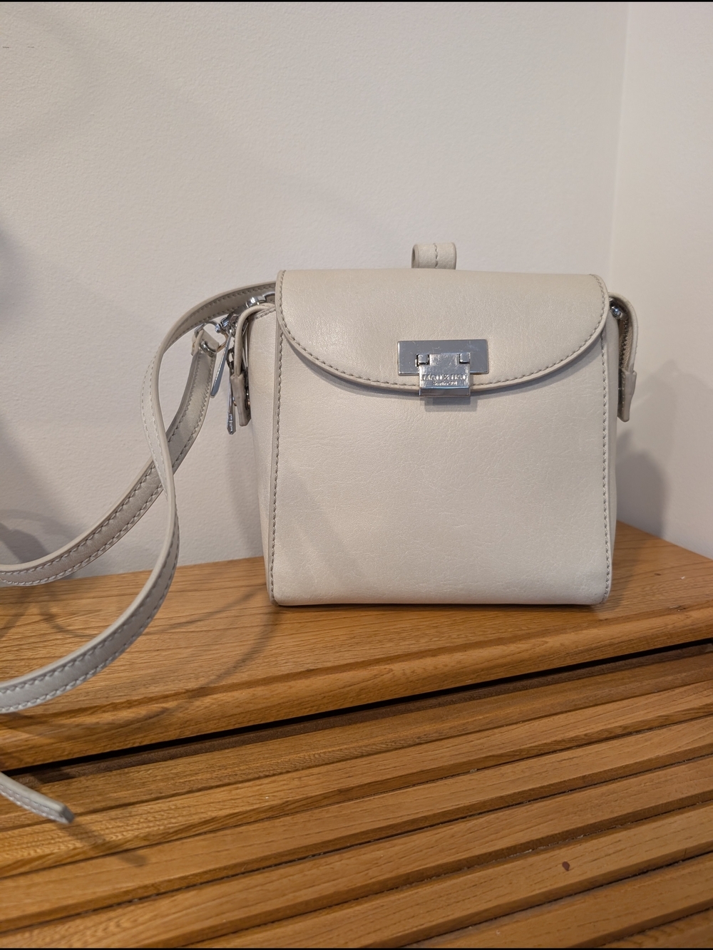 Matt & Nat TIEN Vegan Crossbody Bag - Cream/Beige - Picture 3 of 16